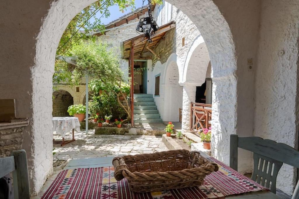 Monodendri Vintage House Villa Exteriör bild